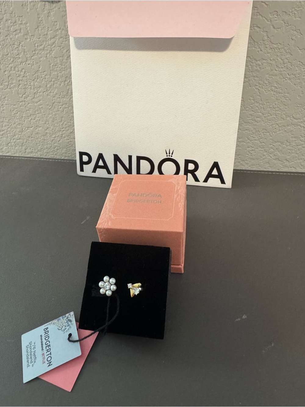 Pandora x Bridgerton Flower and Bee Ring